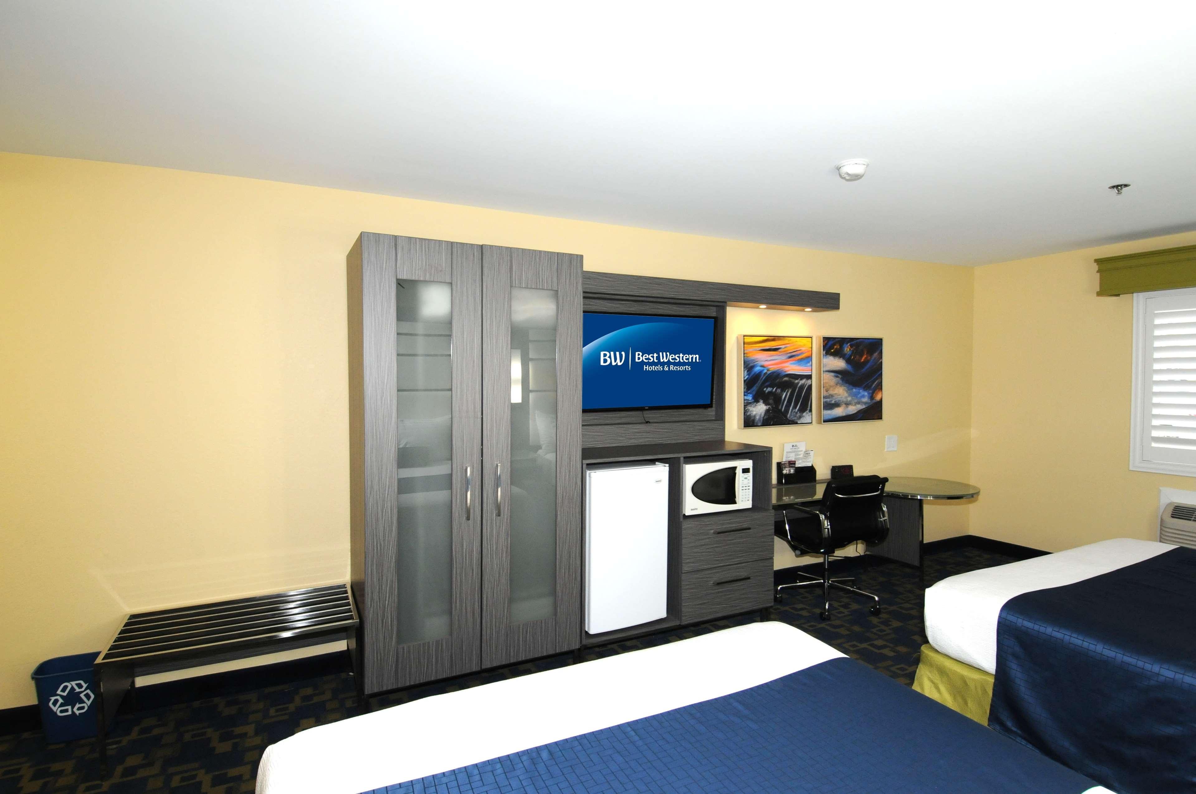 Best Western Antelope Inn & Suites Red Bluff Zewnętrze zdjęcie