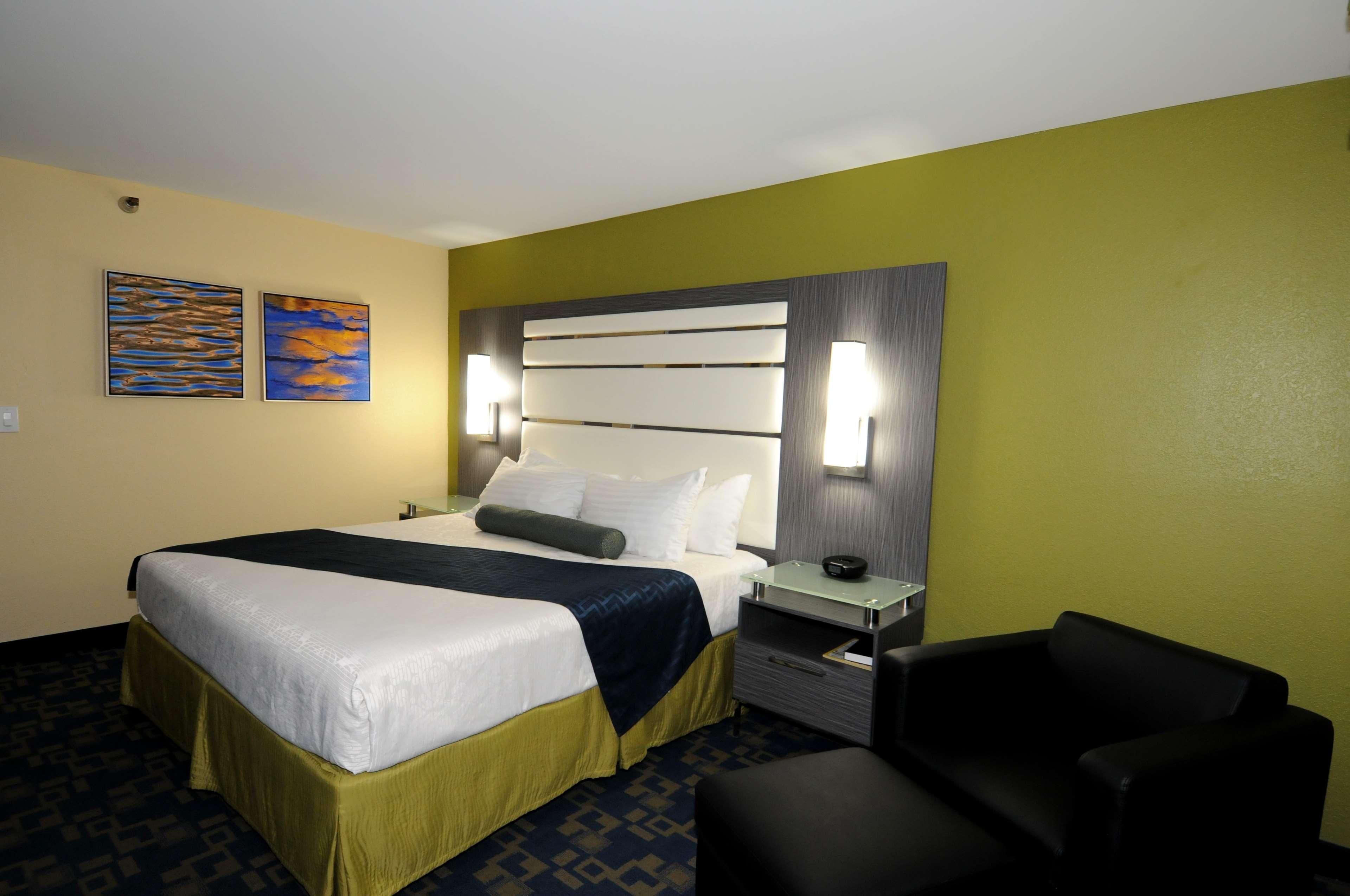 Best Western Antelope Inn & Suites Red Bluff Zewnętrze zdjęcie